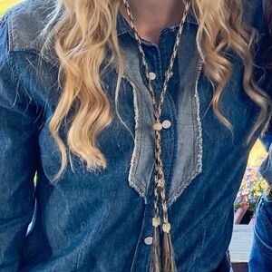 Women’s Ariat Denim Western Shirt